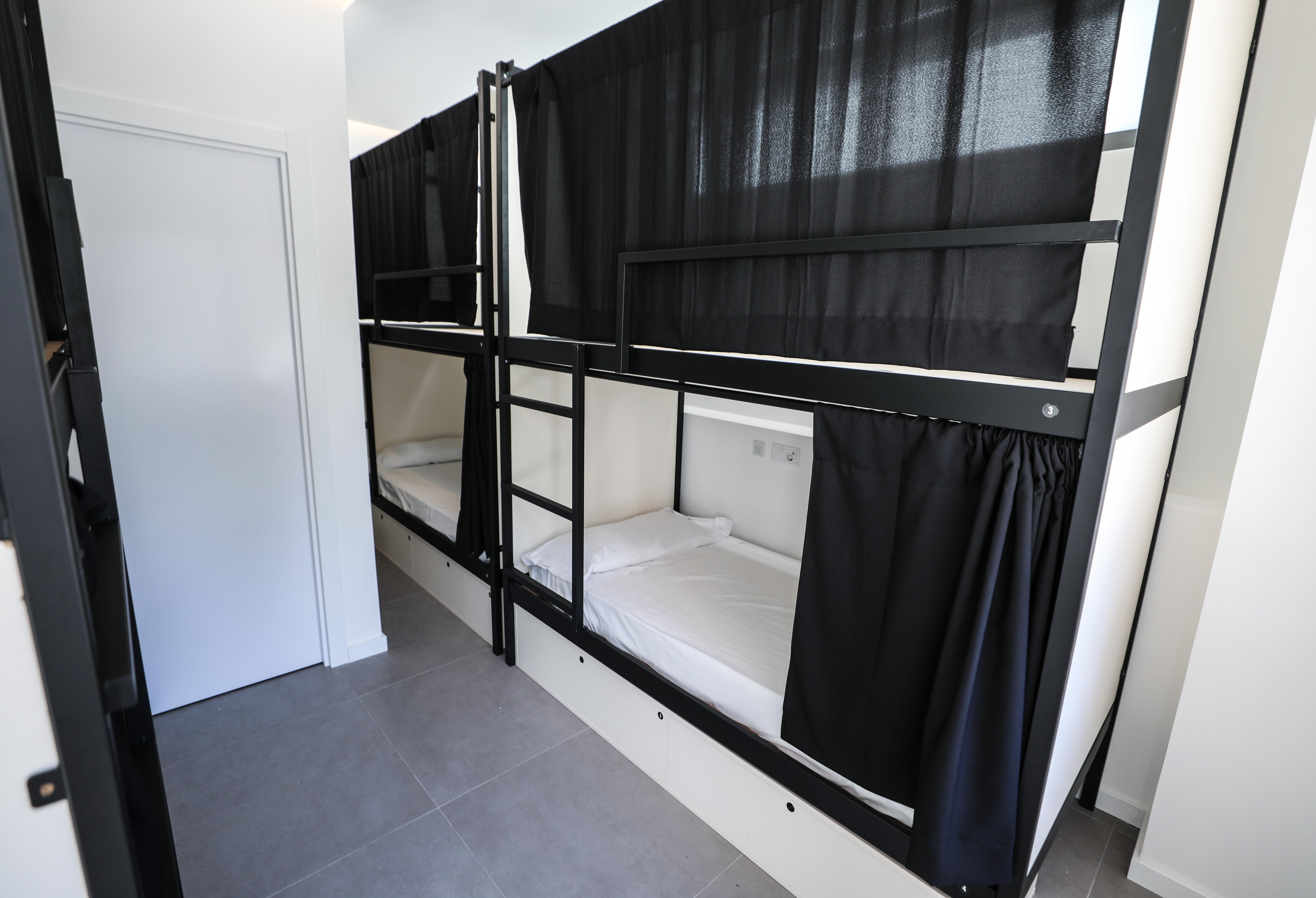 Hostel Myd La Latina مدريد المظهر الخارجي الصورة