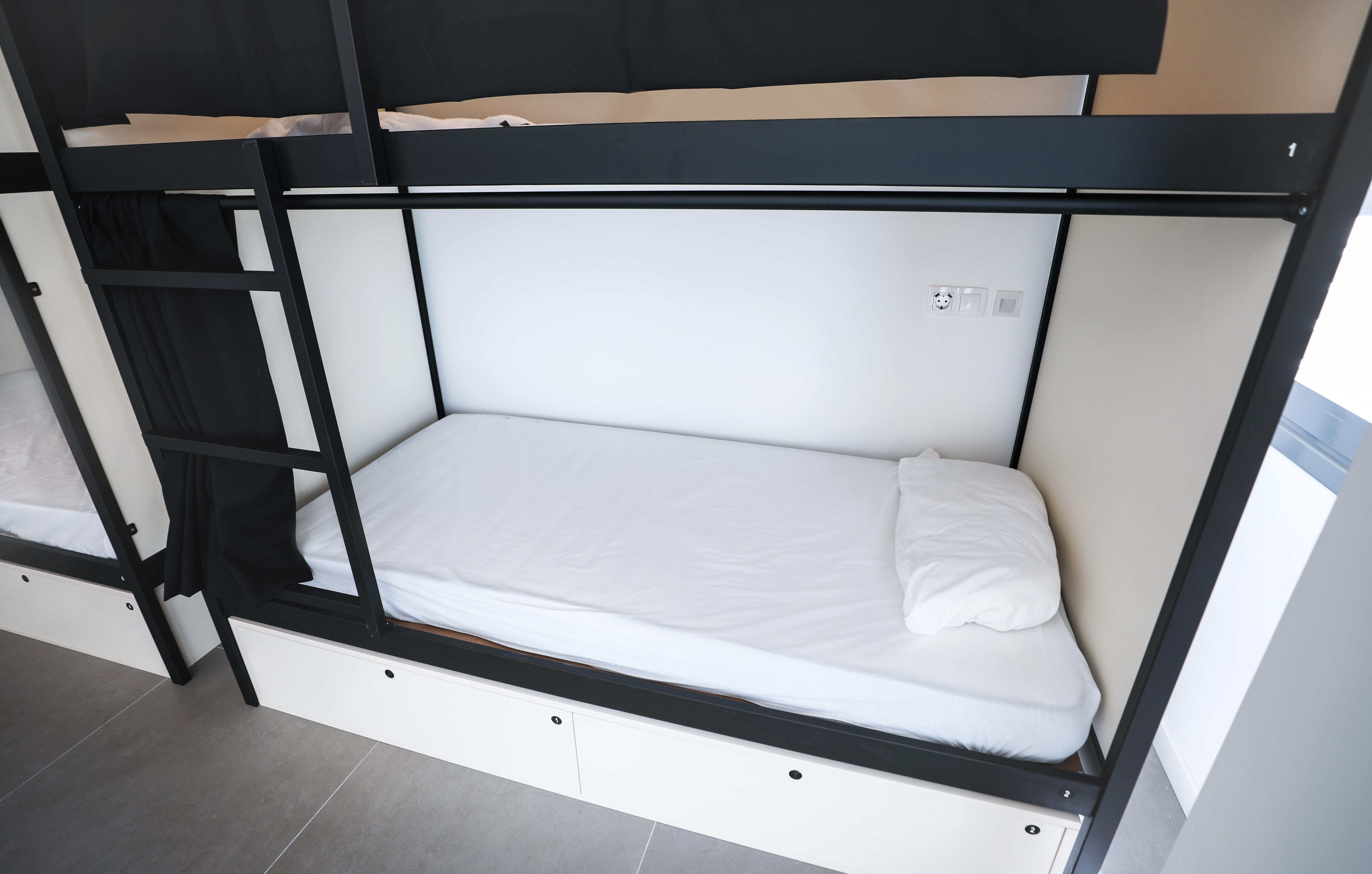 Hostel Myd La Latina مدريد المظهر الخارجي الصورة
