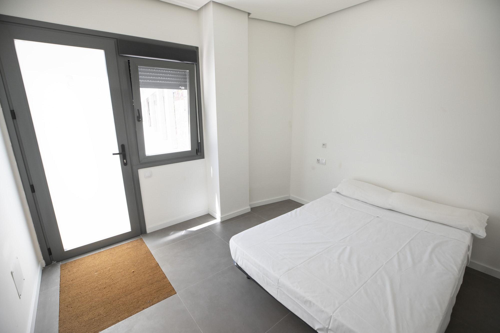 Hostel Myd La Latina مدريد المظهر الخارجي الصورة